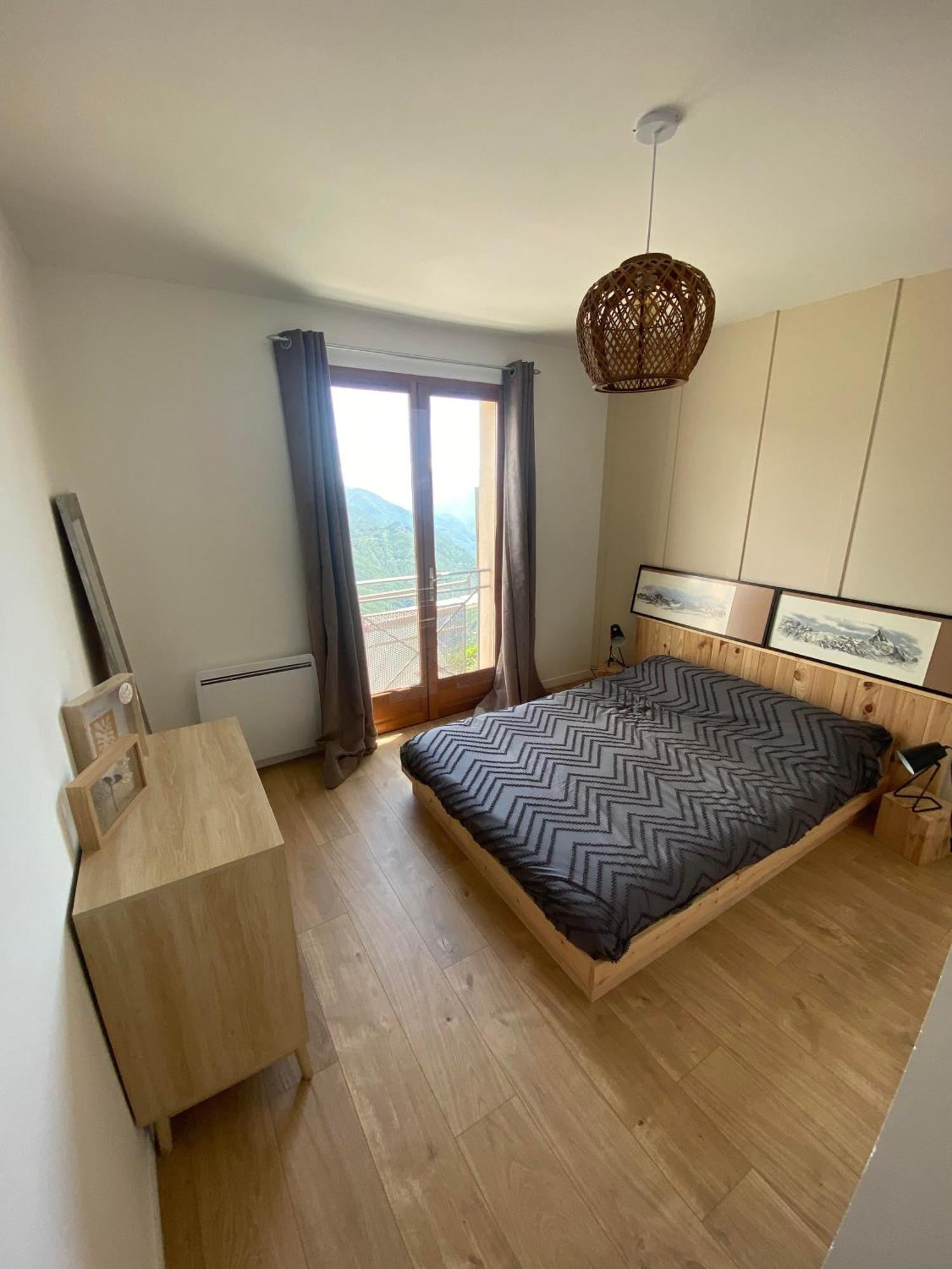 Grande Maison Vue Montagne Au Calme Rimplas Екстер'єр фото